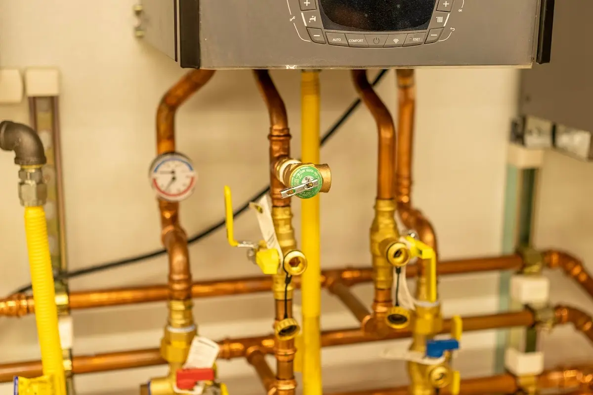 Licensed technician providing Slab Leak Repair for a homeowner in Hackensack